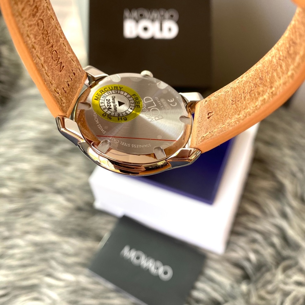 NWT authentic MOVADO Bold leather strap watch - Picture 4 of 7